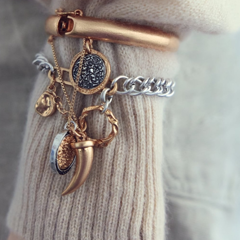 ZARA Coin Bracelet - Picture 1 of 4
